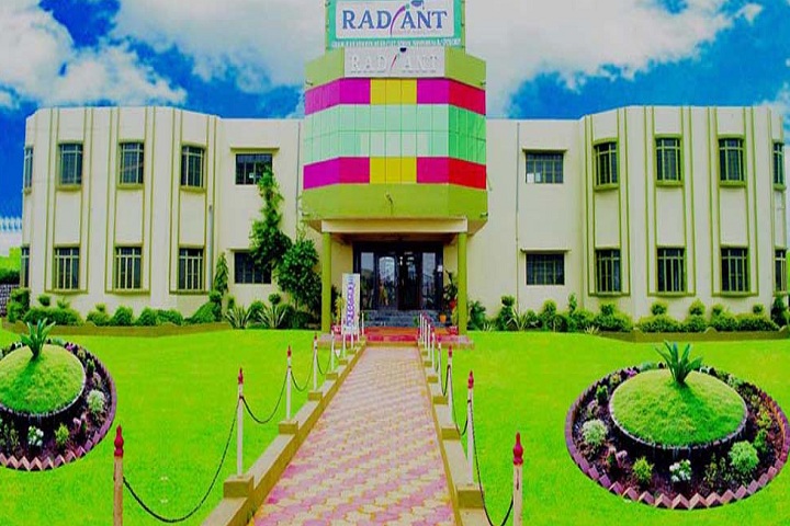 https://cache.careers360.mobi/media/colleges/social-media/media-gallery/15446/2020/11/17/Campus View of Radiant Group of Institutions Shivpuri_Campus-View.jpg